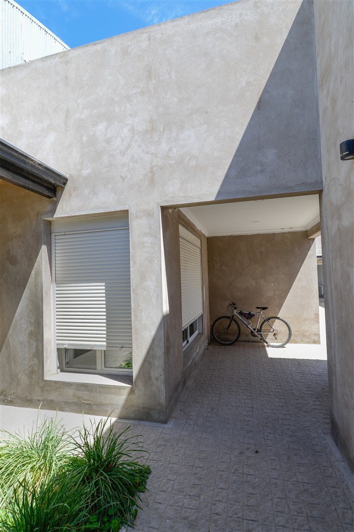 0412296d-a334-407f-8b50-678c18b19d18