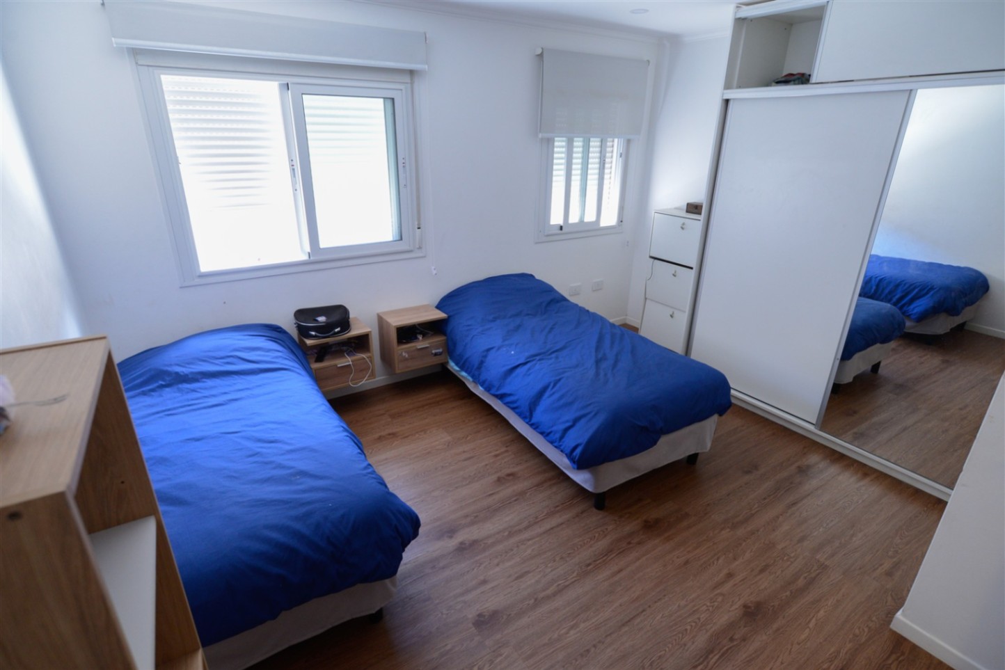 27c50766-f6a2-4023-9dc9-811c2bd02f8a