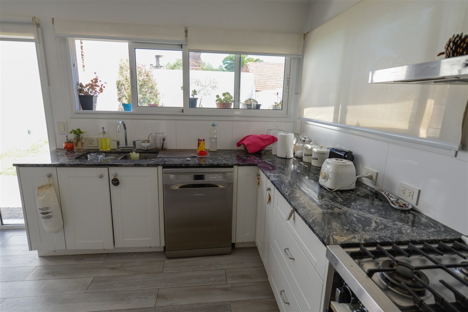 36932ad6-df25-440a-8f4e-5a67b9b077f9