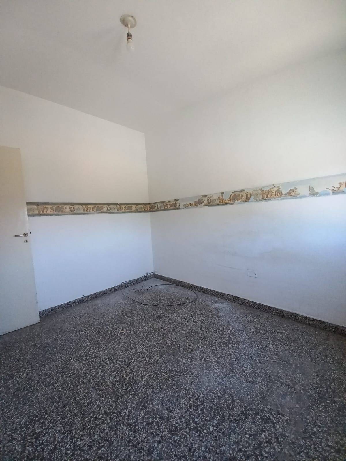 a833b2e9-e8a0-405a-9941-1b5042795b50