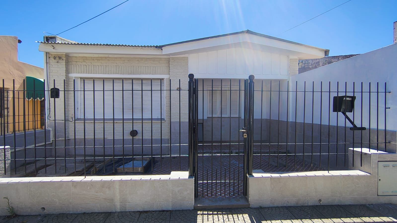 57eac1d6-3235-40c5-8a80-fad28d32584b