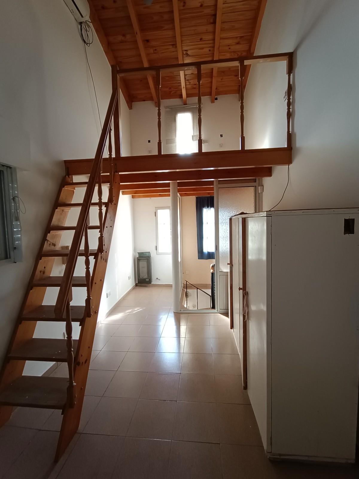 17700a37-13fa-42ab-8e3b-97c1d406e13d