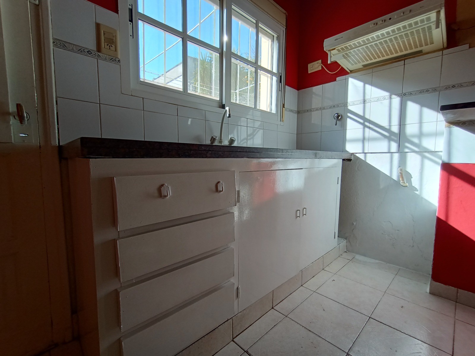 f7156b02-31c9-4a9a-a9f4-18ae3c01cf0c